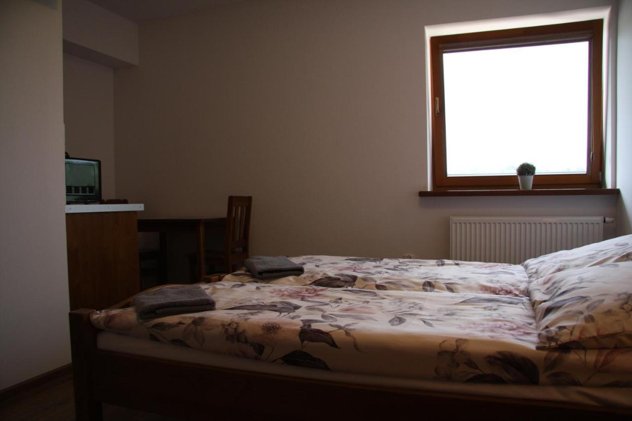Mietusia Przystan - Wynajem Pokoi Hotel Ciche  ภายนอก รูปภาพ